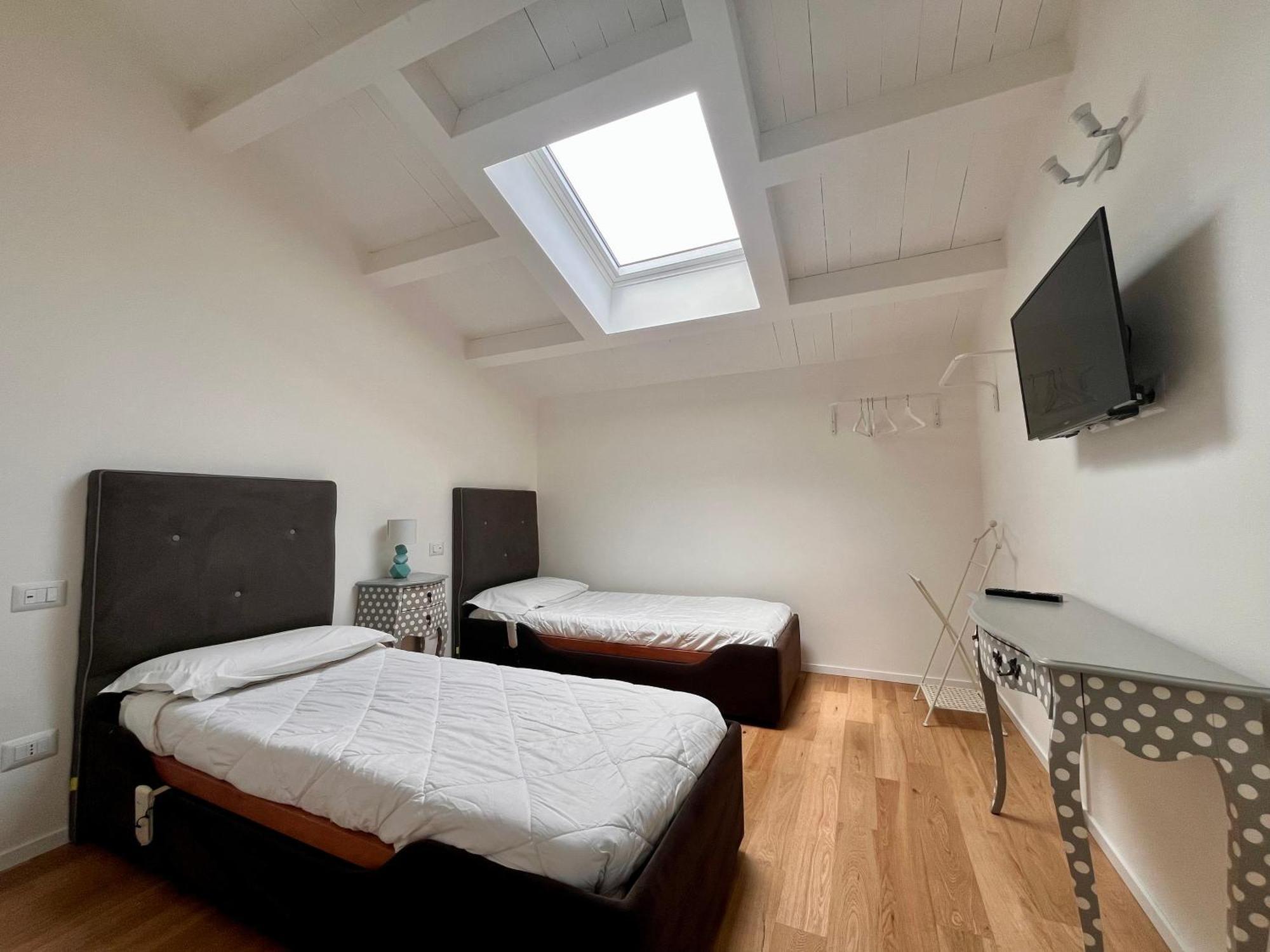 Appartement Loft Real à Messine Extérieur photo